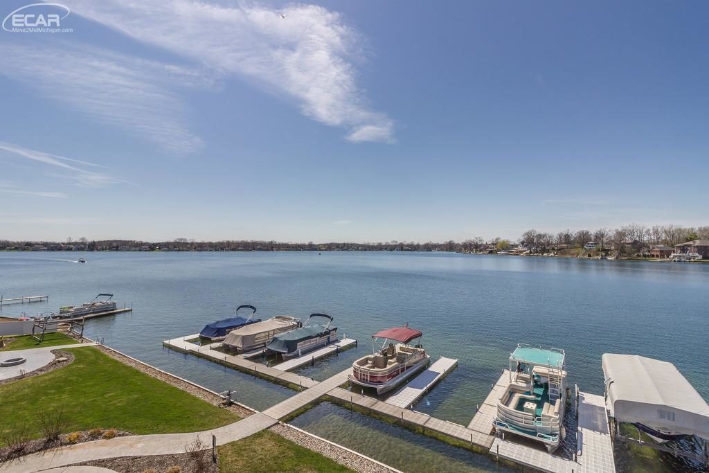 Lake Fenton, Michigan Waterfront